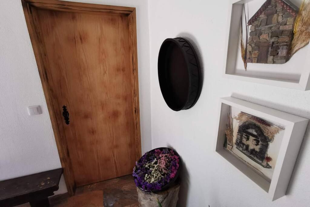 Casa Do Linho 400 Year Old Country Cottage Oleiros  Exterior photo